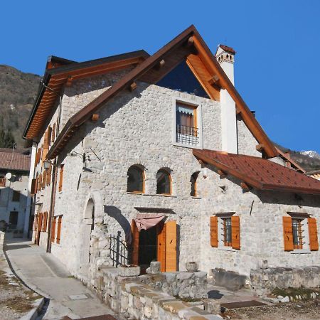 Apartment Albergo Diffuso - Cjasa Ustin-3 By Interhome Barcis Exteriör bild