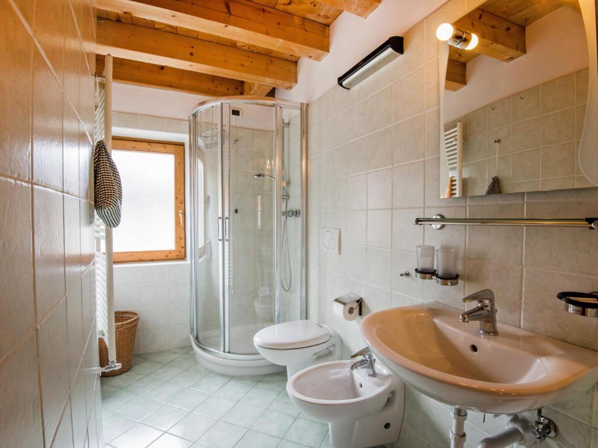 Apartment Albergo Diffuso - Cjasa Ustin-3 By Interhome Barcis Exteriör bild