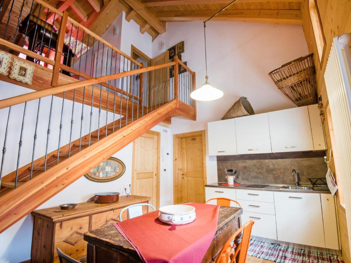 Apartment Albergo Diffuso - Cjasa Ustin-3 By Interhome Barcis Exteriör bild