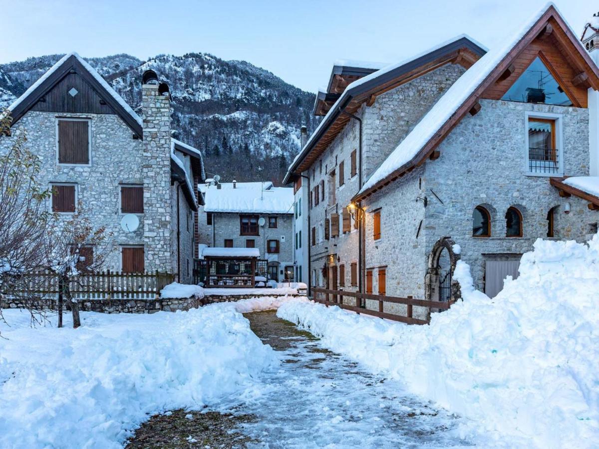 Apartment Albergo Diffuso - Cjasa Ustin-3 By Interhome Barcis Exteriör bild